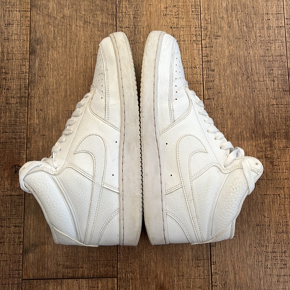 Nike Court Vision Mid-Top sneaker